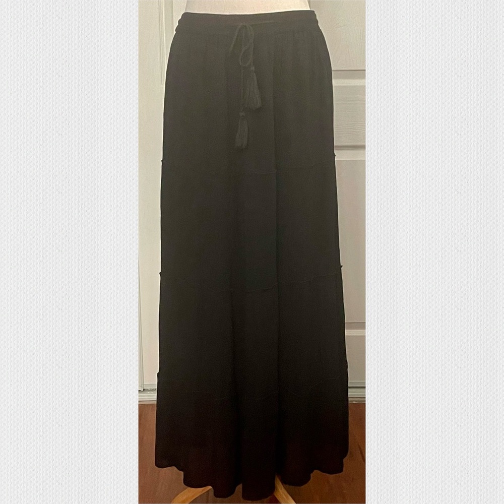 Gorgeous maxi skirt